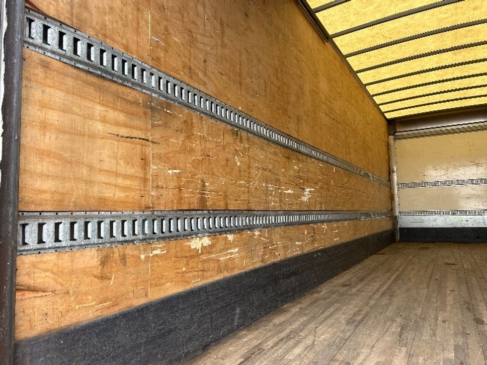 Medium Duty Box Truck-Light and Medium Duty Trucks-Freightliner-2020-M2-Pittsburgh-PA-411,012\n\t\tmiles-$ 23,000 - Image 11
