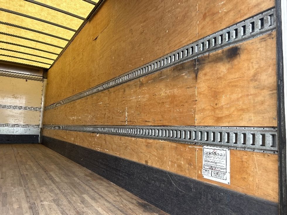 Medium Duty Box Truck-Light and Medium Duty Trucks-Freightliner-2020-M2-Pittsburgh-PA-411,012\n\t\tmiles-$ 23,000 - Image 12