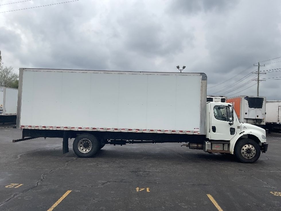 Medium Duty Box Truck-Light and Medium Duty Trucks-Freightliner-2020-M2-Plymouth-MI-153,470\n\t\tmiles-$ 50,500 - Image 14