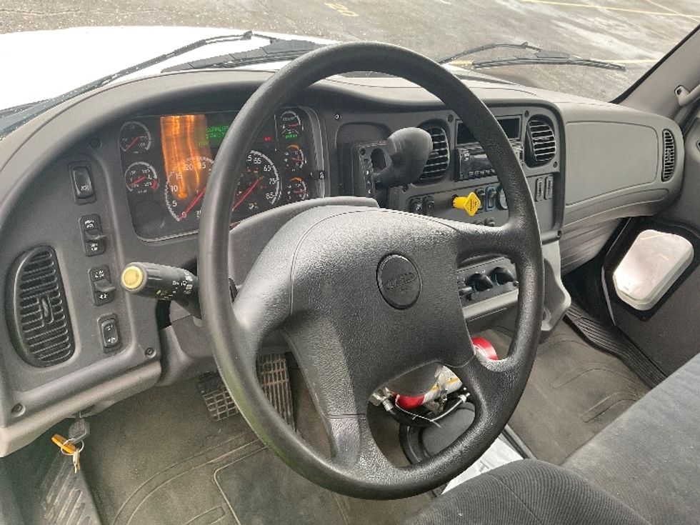 Medium Duty Box Truck-Light and Medium Duty Trucks-Freightliner-2020-M2-Plymouth-MI-153,470\n\t\tmiles-$ 50,500 - Image 16