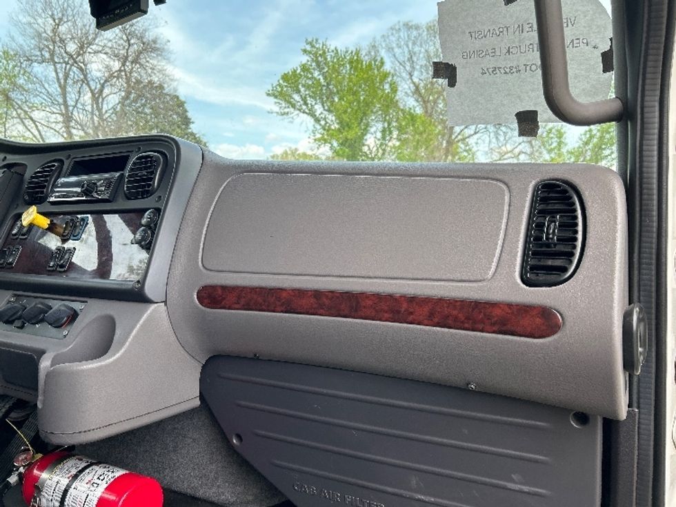 Medium Duty Box Truck-Light and Medium Duty Trucks-Freightliner-2020-M2-Poplar Bluff-MO-109,199\n\t\tmiles-$ 68,250 - Image 21