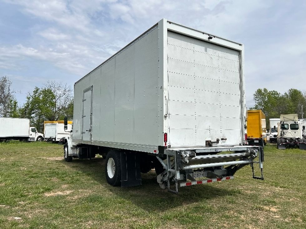 Medium Duty Box Truck-Light and Medium Duty Trucks-Freightliner-2020-M2-Poplar Bluff-MO-109,199\n\t\tmiles-$ 68,250 - Image 6