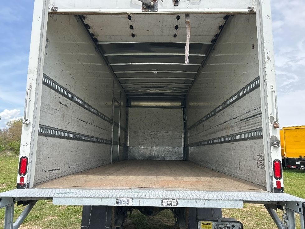 Medium Duty Box Truck-Light and Medium Duty Trucks-Freightliner-2020-M2-Poplar Bluff-MO-109,199\n\t\tmiles-$ 68,250 - Image 8