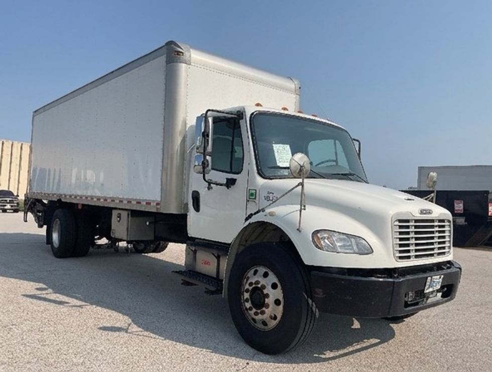 Medium Duty Box Truck-Light and Medium Duty Trucks-Freightliner-2020-M2-Poplar Bluff-MO-239,558\n\t\tmiles-$ 32,000 - Image 1