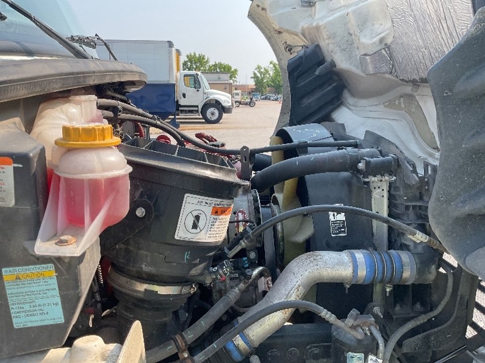 Medium Duty Box Truck-Light and Medium Duty Trucks-Freightliner-2020-M2-Poplar Bluff-MO-239,558\n\t\tmiles-$ 32,000 - Image 23
