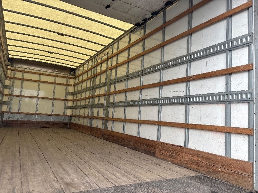 Medium Duty Box Truck-Light and Medium Duty Trucks-Freightliner-2020-M2-Portland-OR-135,482\n\t\tmiles-$ 63,500 - Image 12