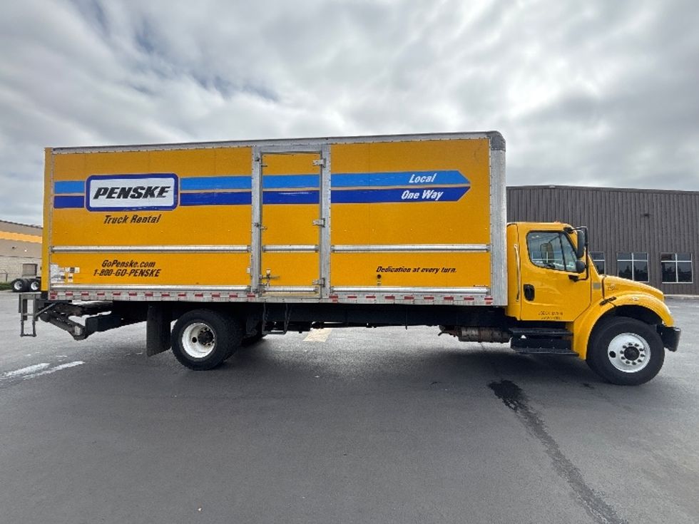 Medium Duty Box Truck-Light and Medium Duty Trucks-Freightliner-2020-M2-Portland-OR-135,482\n\t\tmiles-$ 63,500 - Image 15