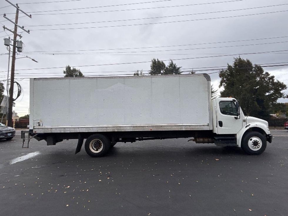 Medium Duty Box Truck-Light and Medium Duty Trucks-Freightliner-2020-M2-Portland-OR-250,282\n\t\tmiles-$ 43,750 - Image 15