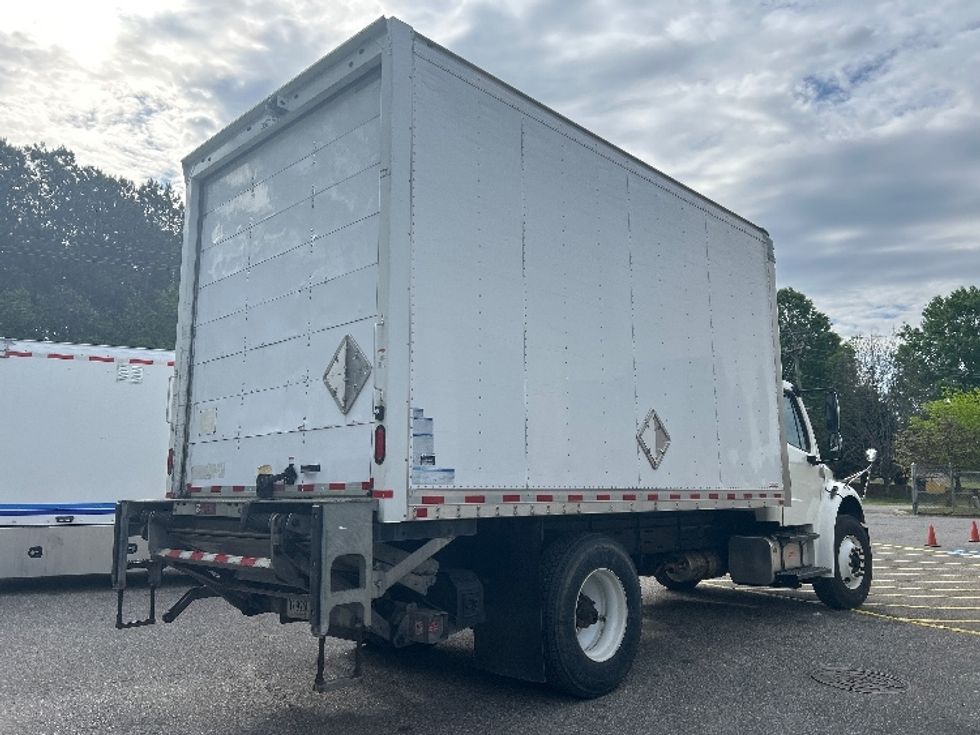 Medium Duty Box Truck-Light and Medium Duty Trucks-Freightliner-2020-M2-Prince George-VA-182,347\n\t\tmiles-$ 43,250 - Image 13