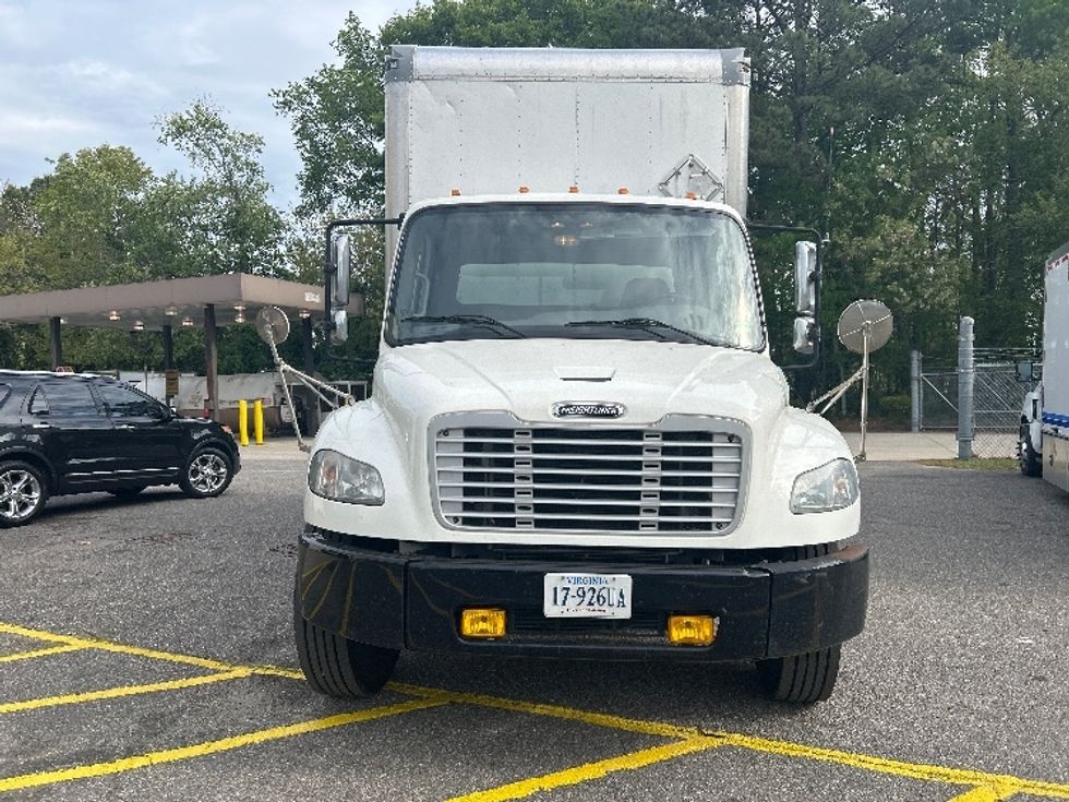 Medium Duty Box Truck-Light and Medium Duty Trucks-Freightliner-2020-M2-Prince George-VA-182,347\n\t\tmiles-$ 43,250 - Image 2