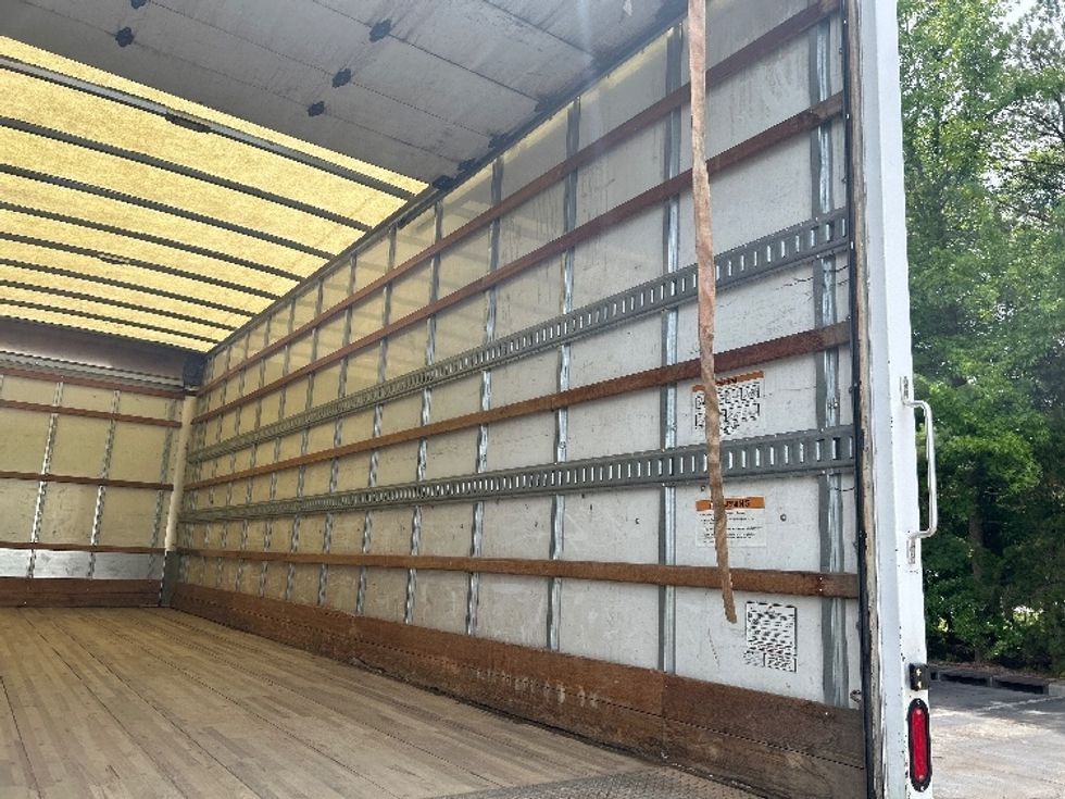 Medium Duty Box Truck-Light and Medium Duty Trucks-Freightliner-2020-M2-Prince George-VA-183,602\n\t\tmiles-$ 48,500 - Image 12