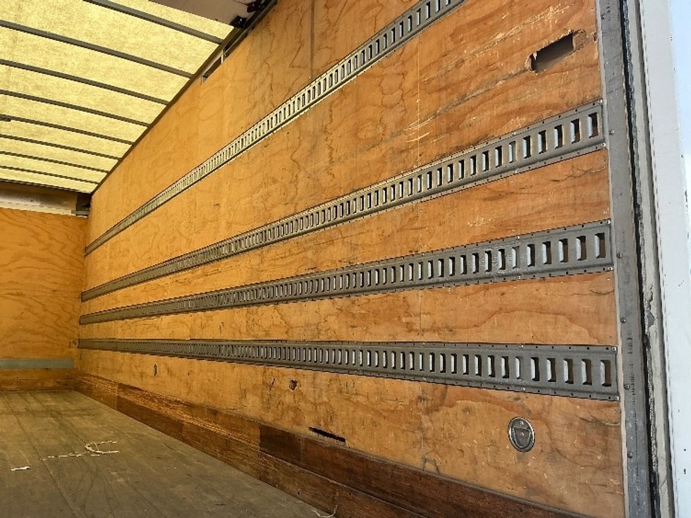 Medium Duty Box Truck-Light and Medium Duty Trucks-Freightliner-2020-M2-Prince George-VA-187,202\n\t\tmiles-$ 43,000 - Image 12