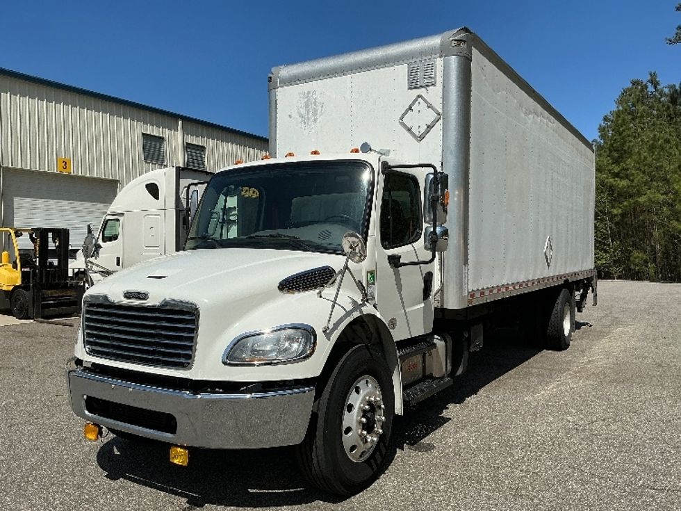 Medium Duty Box Truck-Light and Medium Duty Trucks-Freightliner-2020-M2-Prince George-VA-187,202\n\t\tmiles-$ 43,000 - Image 3