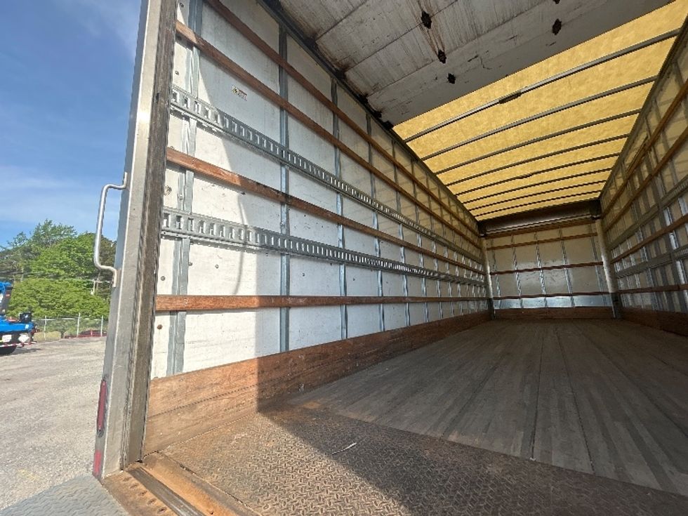 Medium Duty Box Truck-Light and Medium Duty Trucks-Freightliner-2020-M2-Prince George-VA-191,775\n\t\tmiles-$ 51,000 - Image 11
