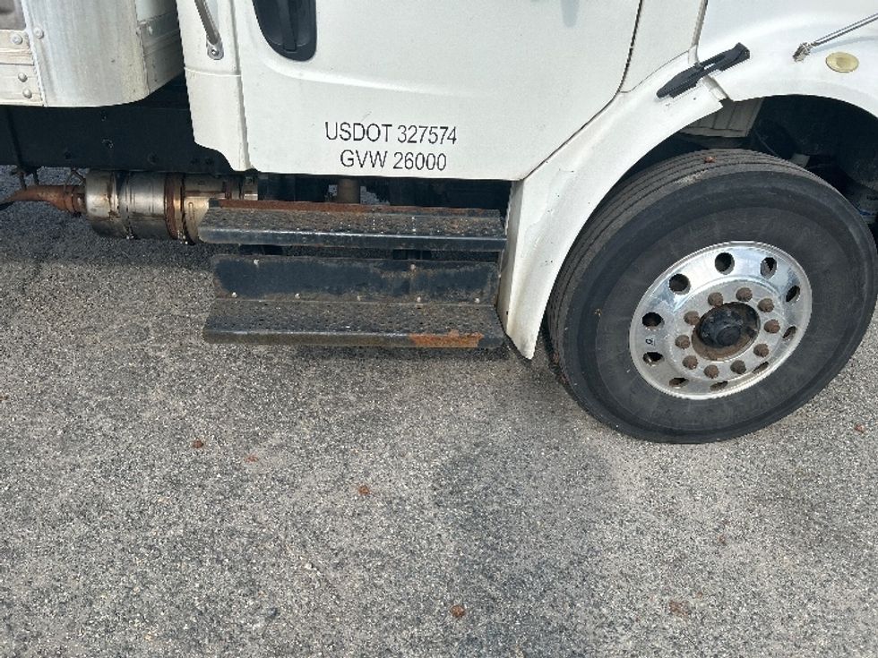 Medium Duty Box Truck-Light and Medium Duty Trucks-Freightliner-2020-M2-Prince George-VA-191,775\n\t\tmiles-$ 51,000 - Image 26