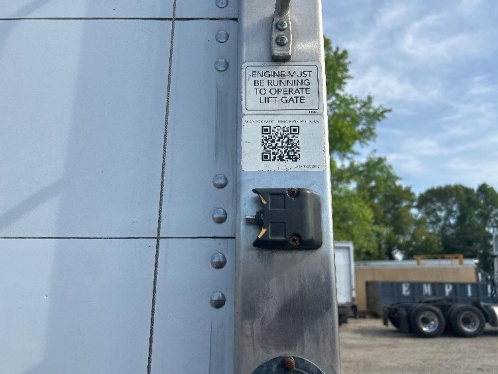 Medium Duty Box Truck-Light and Medium Duty Trucks-Freightliner-2020-M2-Prince George-VA-191,775\n\t\tmiles-$ 51,000 - Image 30