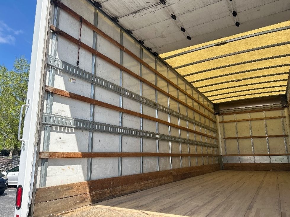 Medium Duty Box Truck-Light and Medium Duty Trucks-Freightliner-2020-M2-Prince George-VA-197,293\n\t\tmiles-$ 51,000 - Image 11