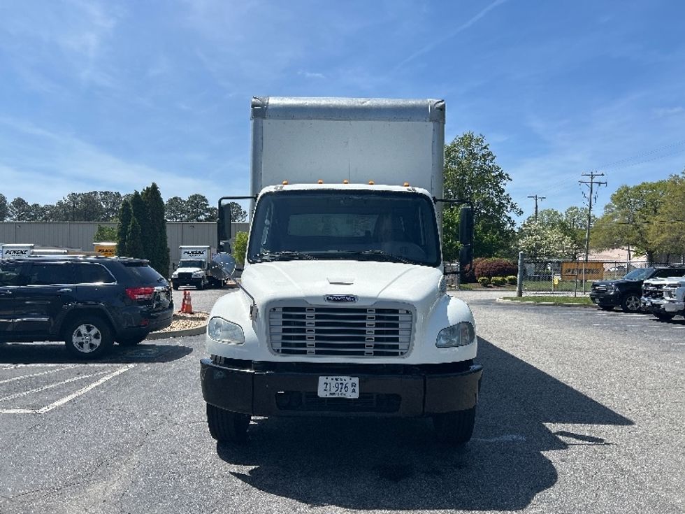Medium Duty Box Truck-Light and Medium Duty Trucks-Freightliner-2020-M2-Prince George-VA-197,293\n\t\tmiles-$ 51,000 - Image 2