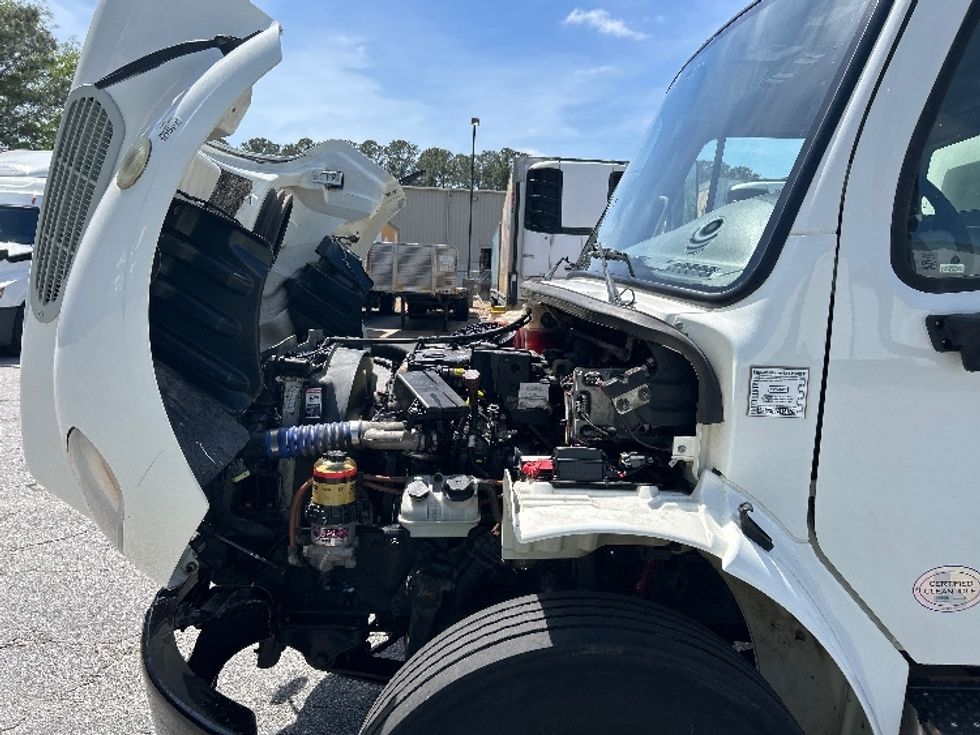 Medium Duty Box Truck-Light and Medium Duty Trucks-Freightliner-2020-M2-Prince George-VA-197,293\n\t\tmiles-$ 51,000 - Image 23