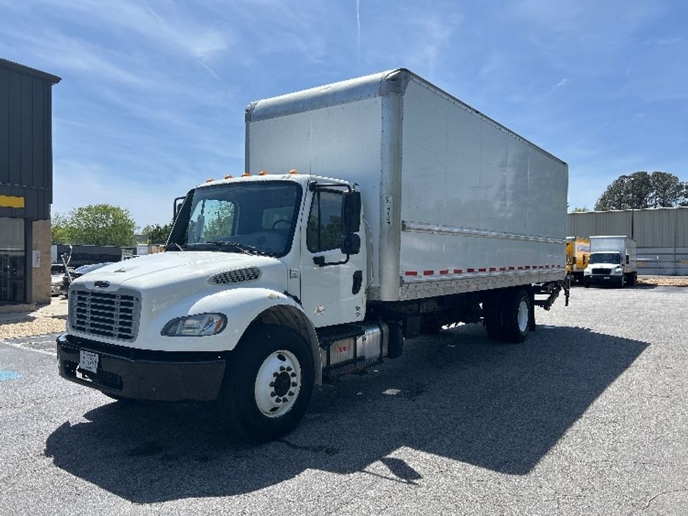 Medium Duty Box Truck-Light and Medium Duty Trucks-Freightliner-2020-M2-Prince George-VA-197,293\n\t\tmiles-$ 51,000 - Image 3