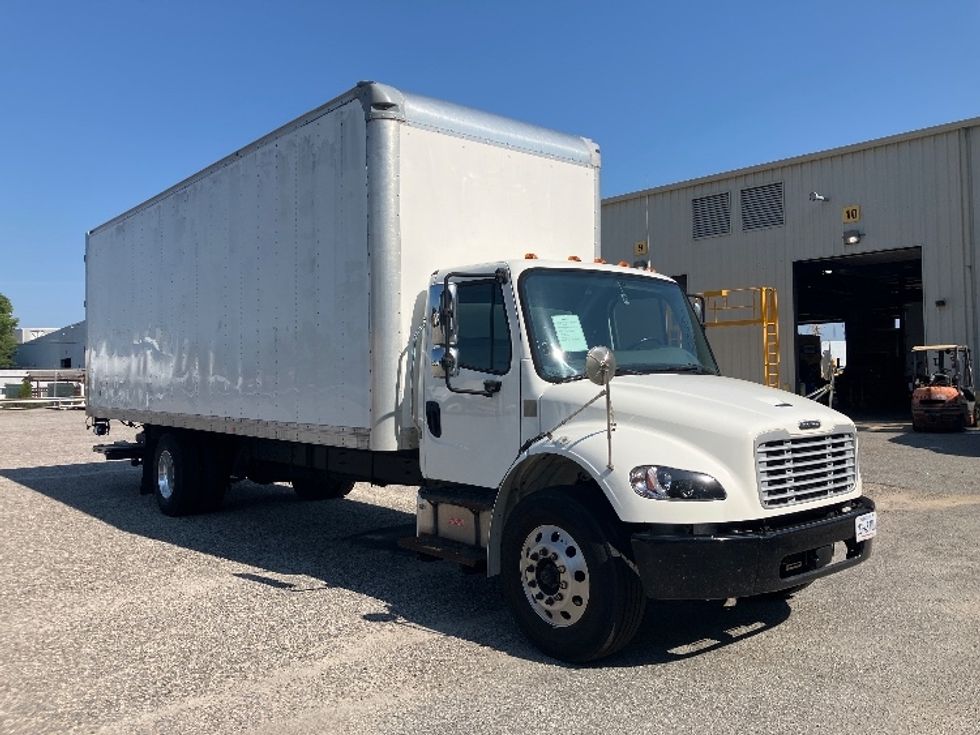 Medium Duty Box Truck-Light and Medium Duty Trucks-Freightliner-2020-M2-Prince George-VA-202,038\n\t\tmiles-$ 56,750 - Image 1
