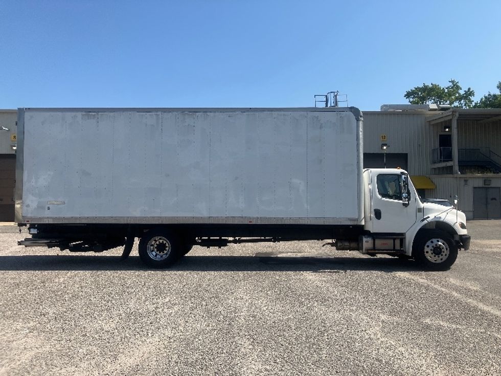 Medium Duty Box Truck-Light and Medium Duty Trucks-Freightliner-2020-M2-Prince George-VA-202,038\n\t\tmiles-$ 56,750 - Image 15