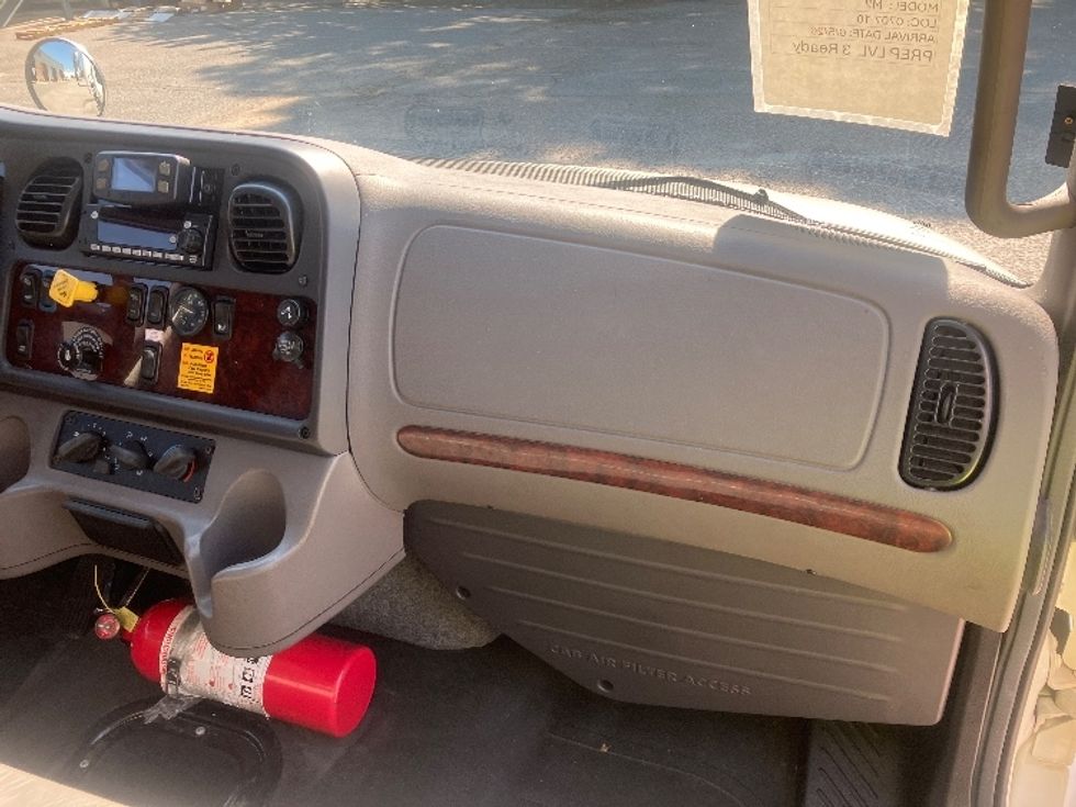 Medium Duty Box Truck-Light and Medium Duty Trucks-Freightliner-2020-M2-Prince George-VA-202,038\n\t\tmiles-$ 56,750 - Image 21