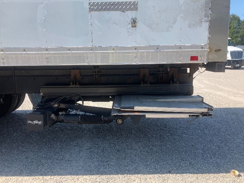 Medium Duty Box Truck-Light and Medium Duty Trucks-Freightliner-2020-M2-Prince George-VA-202,038\n\t\tmiles-$ 56,750 - Image 26
