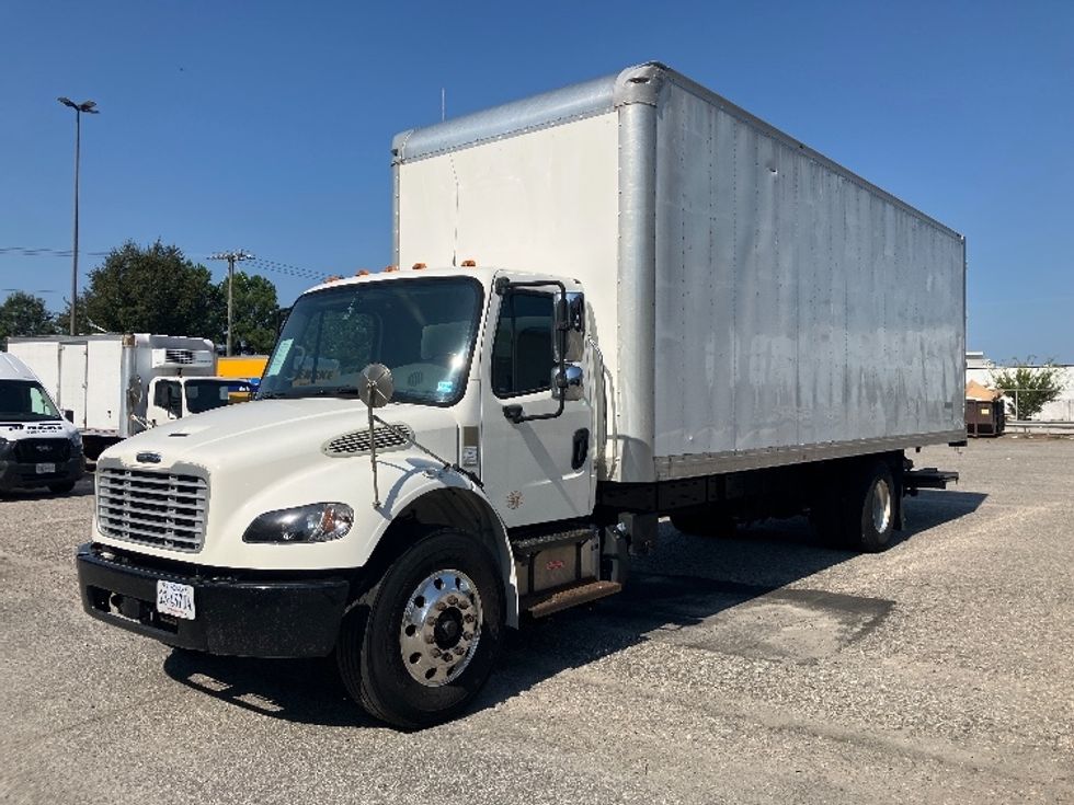 Medium Duty Box Truck-Light and Medium Duty Trucks-Freightliner-2020-M2-Prince George-VA-202,038\n\t\tmiles-$ 56,750 - Image 3