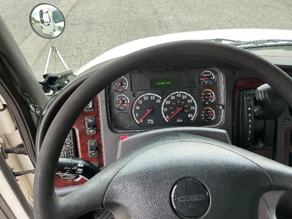 Medium Duty Box Truck-Light and Medium Duty Trucks-Freightliner-2020-M2-Prince George-VA-213,215\n\t\tmiles-$ 53,250 - Image 18