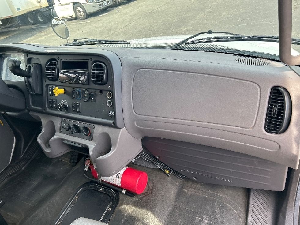 Medium Duty Box Truck-Light and Medium Duty Trucks-Freightliner-2020-M2-Prince George-VA-230,226\n\t\tmiles-$ 40,750 - Image 21