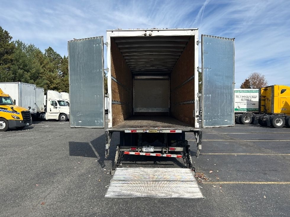 Medium Duty Box Truck-Light and Medium Duty Trucks-Freightliner-2020-M2-Prince George-VA-230,226\n\t\tmiles-$ 40,750 - Image 9