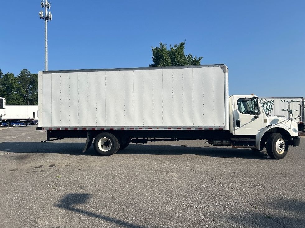 Medium Duty Box Truck-Light and Medium Duty Trucks-Freightliner-2020-M2-Prince George-VA-329,383\n\t\tmiles-$ 25,250 - Image 14