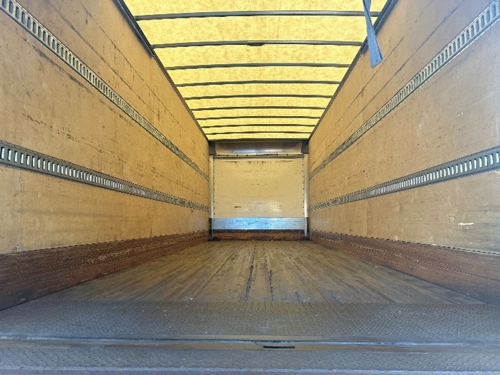 Medium Duty Box Truck-Light and Medium Duty Trucks-Freightliner-2020-M2-Prince George-VA-329,383\n\t\tmiles-$ 25,250 - Image 8