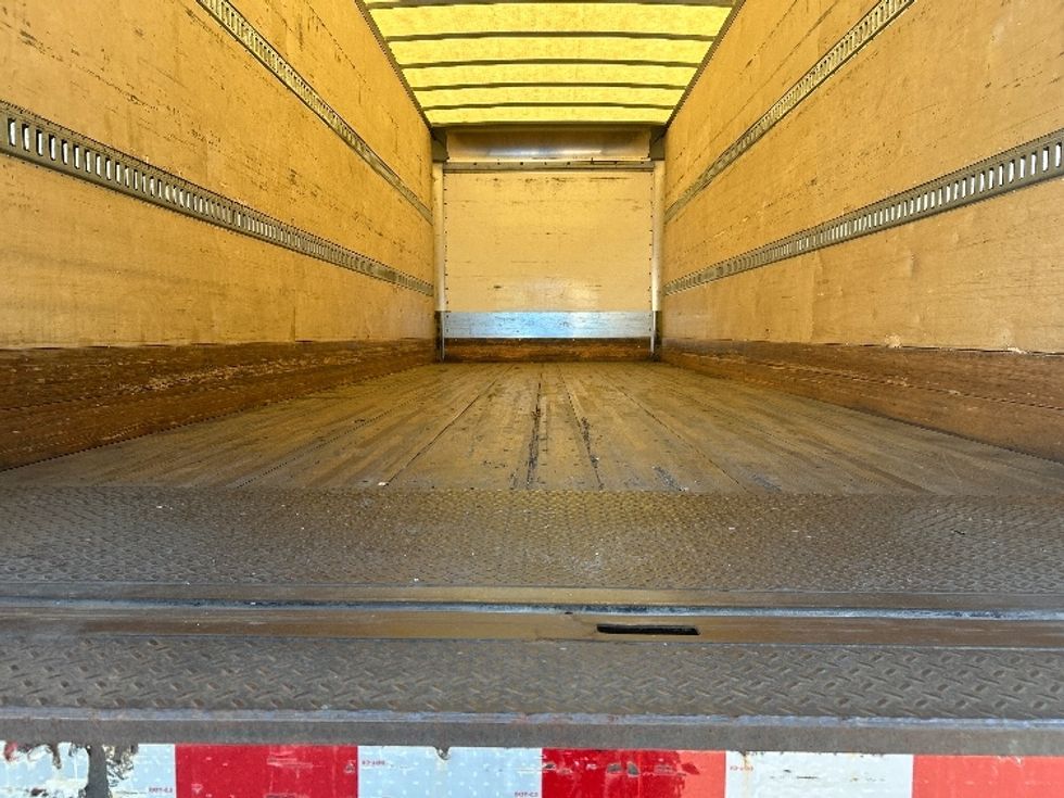 Medium Duty Box Truck-Light and Medium Duty Trucks-Freightliner-2020-M2-Prince George-VA-329,383\n\t\tmiles-$ 25,250 - Image 9