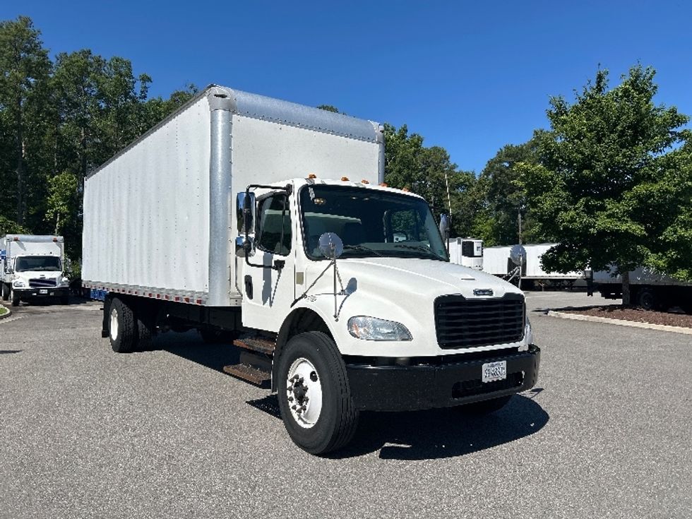 Medium Duty Box Truck-Light and Medium Duty Trucks-Freightliner-2020-M2-Prince George-VA-355,430\n\t\tmiles-$ 22,250 - Image 1