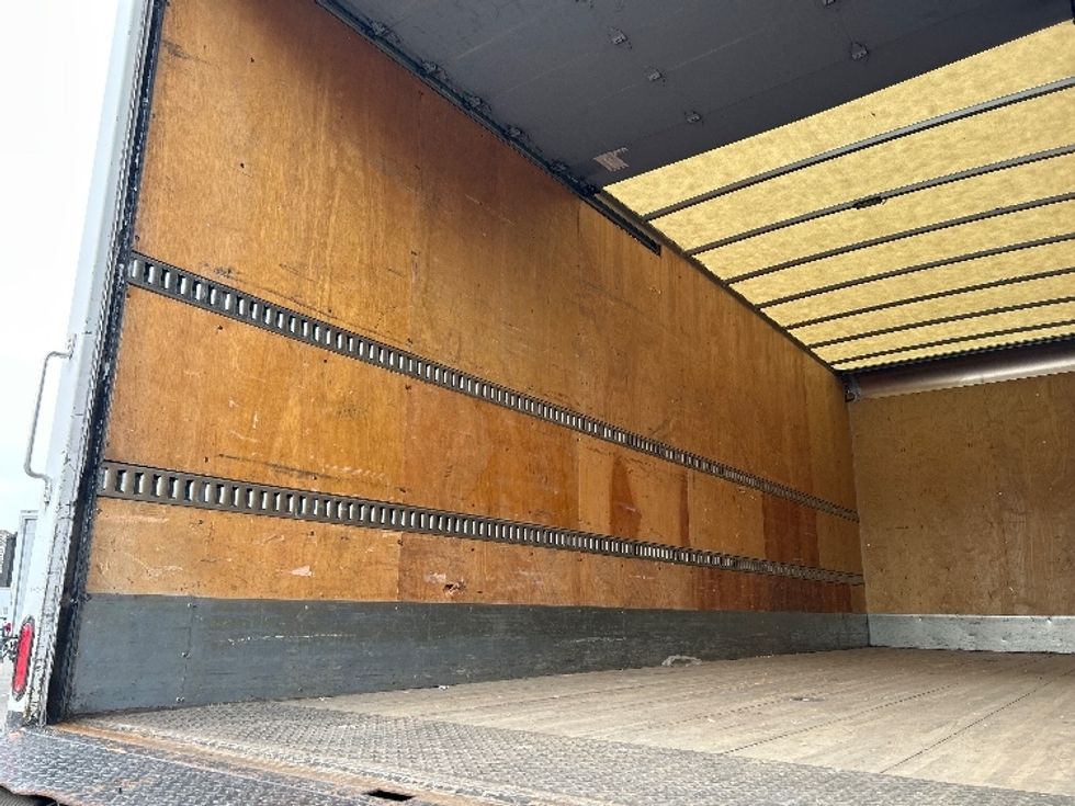 Medium Duty Box Truck-Light and Medium Duty Trucks-Freightliner-2020-M2-Prince George-VA-71,649\n\t\tmiles-$ 69,500 - Image 11