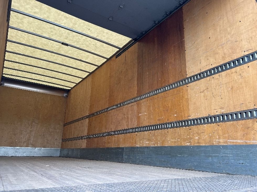 Medium Duty Box Truck-Light and Medium Duty Trucks-Freightliner-2020-M2-Prince George-VA-71,649\n\t\tmiles-$ 69,500 - Image 12