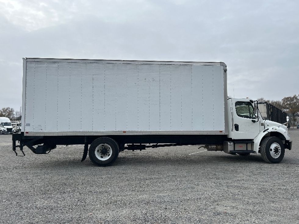 Medium Duty Box Truck-Light and Medium Duty Trucks-Freightliner-2020-M2-Prince George-VA-71,649\n\t\tmiles-$ 69,500 - Image 15
