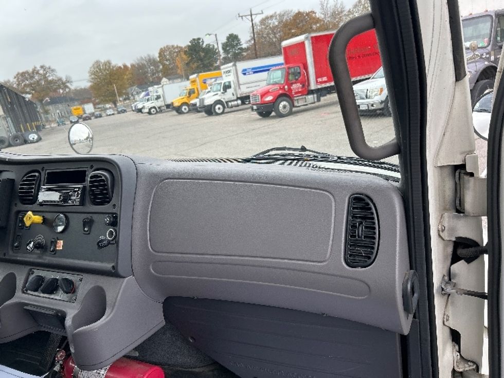 Medium Duty Box Truck-Light and Medium Duty Trucks-Freightliner-2020-M2-Prince George-VA-71,649\n\t\tmiles-$ 69,500 - Image 20