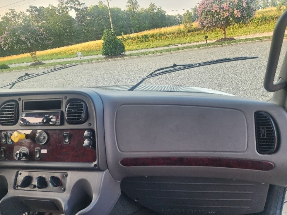 Medium Duty Box Truck-Light and Medium Duty Trucks-Freightliner-2020-M2-Prince George-VA-84,421\n\t\tmiles-$ 64,250 - Image 21