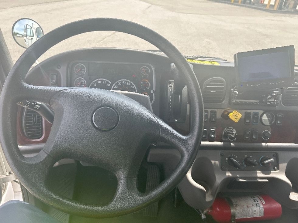 Medium Duty Box Truck-Light and Medium Duty Trucks-Freightliner-2020-M2-Prince George-VA-92,456\n\t\tmiles-$ 73,000 - Image 18