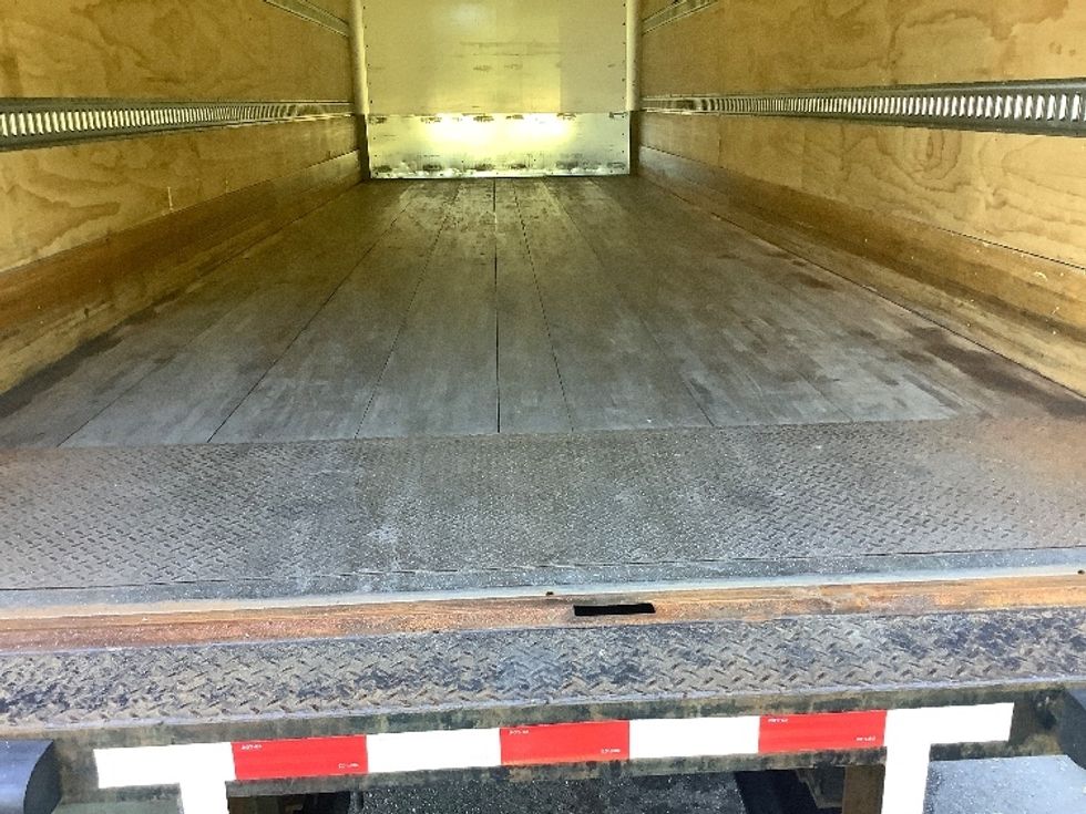 Medium Duty Box Truck-Light and Medium Duty Trucks-Freightliner-2020-M2-Reading-PA-313,424\n\t\tmiles-$ 27,000 - Image 10
