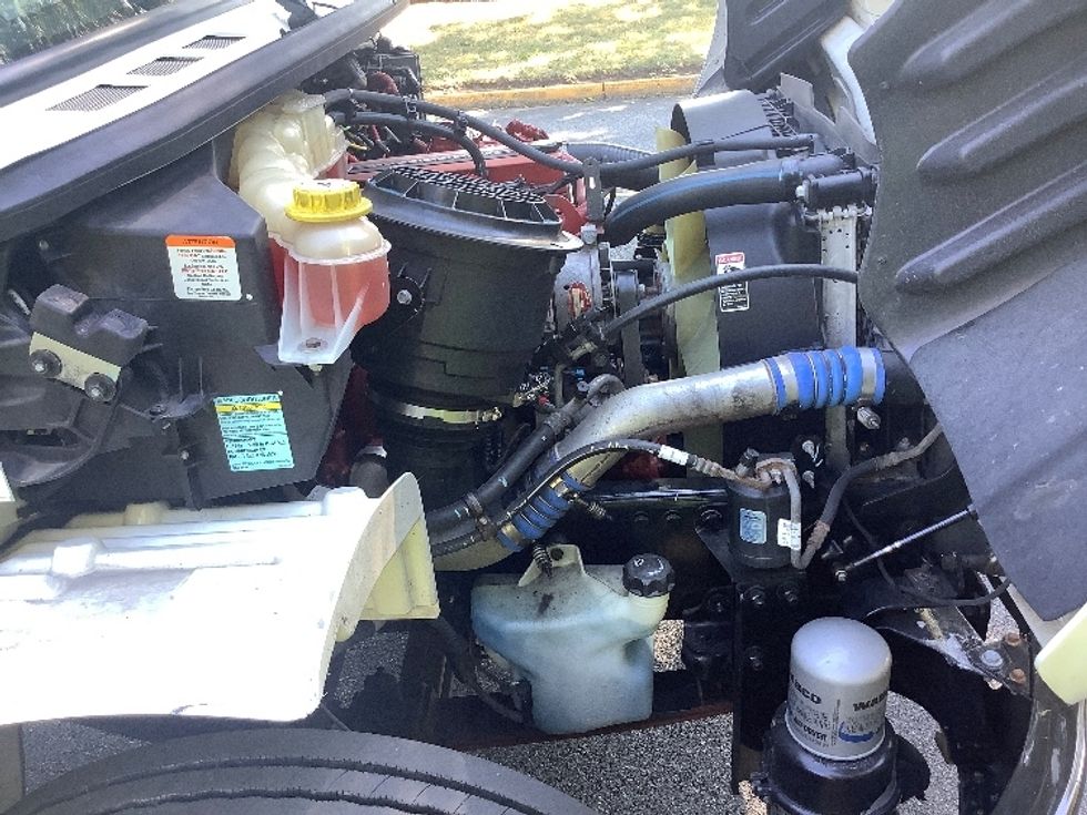 Medium Duty Box Truck-Light and Medium Duty Trucks-Freightliner-2020-M2-Reading-PA-313,424\n\t\tmiles-$ 27,000 - Image 23