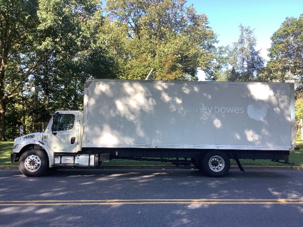 Medium Duty Box Truck-Light and Medium Duty Trucks-Freightliner-2020-M2-Reading-PA-313,424\n\t\tmiles-$ 27,000 - Image 4