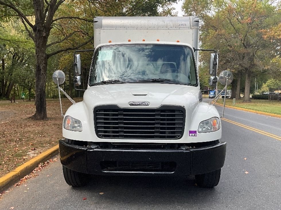 Medium Duty Box Truck-Light and Medium Duty Trucks-Freightliner-2020-M2-Reading-PA-372,103\n\t\tmiles-$ 23,000 - Image 2