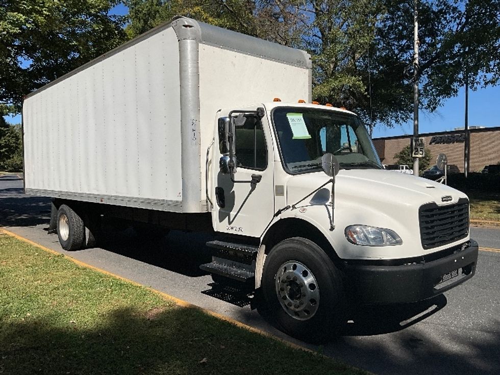 Medium Duty Box Truck-Light and Medium Duty Trucks-Freightliner-2020-M2-Reading-PA-416,302\n\t\tmiles-$ 23,000 - Image 1