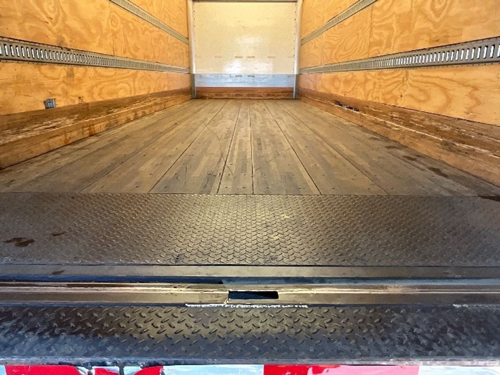 Medium Duty Box Truck-Light and Medium Duty Trucks-Freightliner-2020-M2-Reading-PA-416,302\n\t\tmiles-$ 23,000 - Image 10