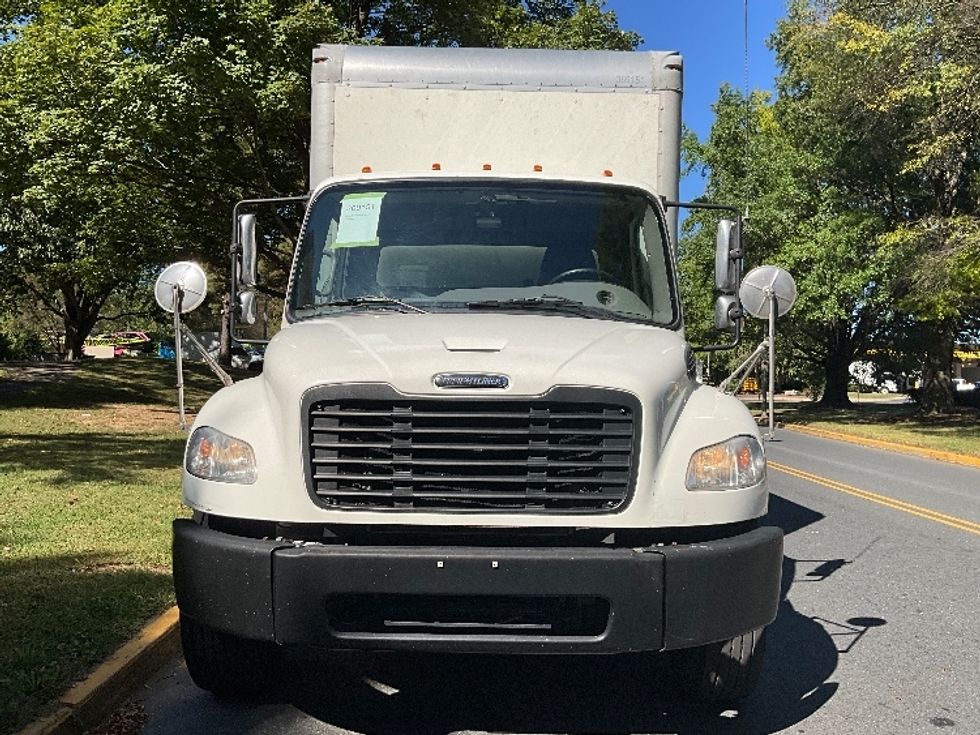 Medium Duty Box Truck-Light and Medium Duty Trucks-Freightliner-2020-M2-Reading-PA-416,302\n\t\tmiles-$ 23,000 - Image 2