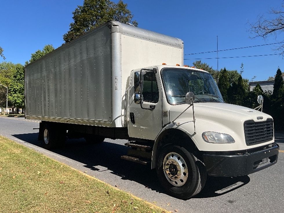 Medium Duty Box Truck-Light and Medium Duty Trucks-Freightliner-2020-M2-Reading-PA-417,971\n\t\tmiles-$ 23,000 - Image 1